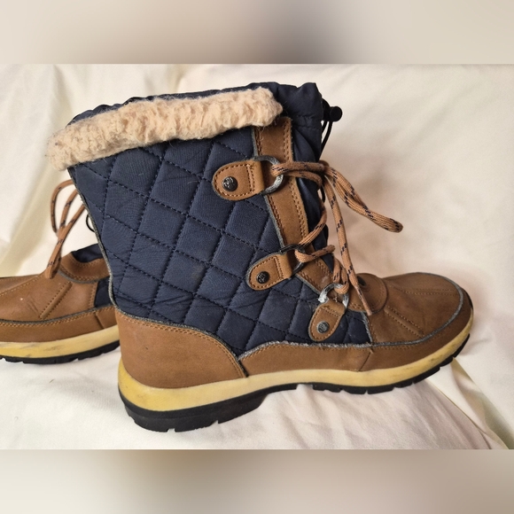 Bearpaw Bethany Brown & Navy Quilted Winter Boots - Picture 3 of 9